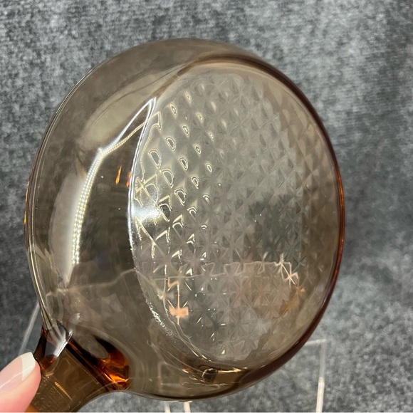 Corning Vision Ware Amber Waffle Bottom 7" Fry Pan Skillet w/ Pyrex Lid V-1.5-C - Picture 3 of 8